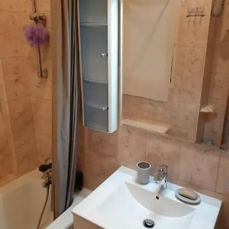 Cozy T2 On Rossini Street Apartman *