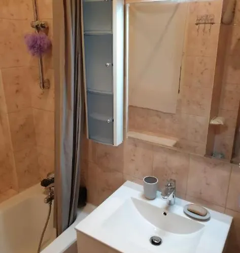 Cozy T2 On Rossini Street Apartman *